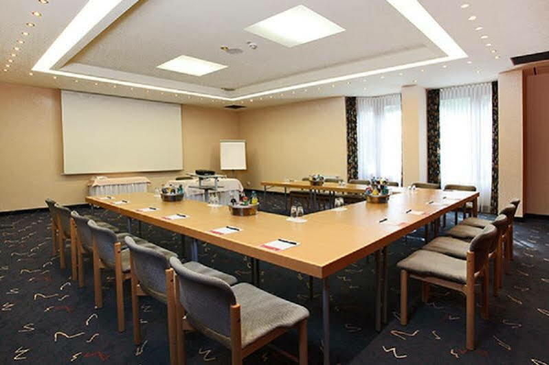 H+ Hotel Nuernberg Ngoại thất bức ảnh