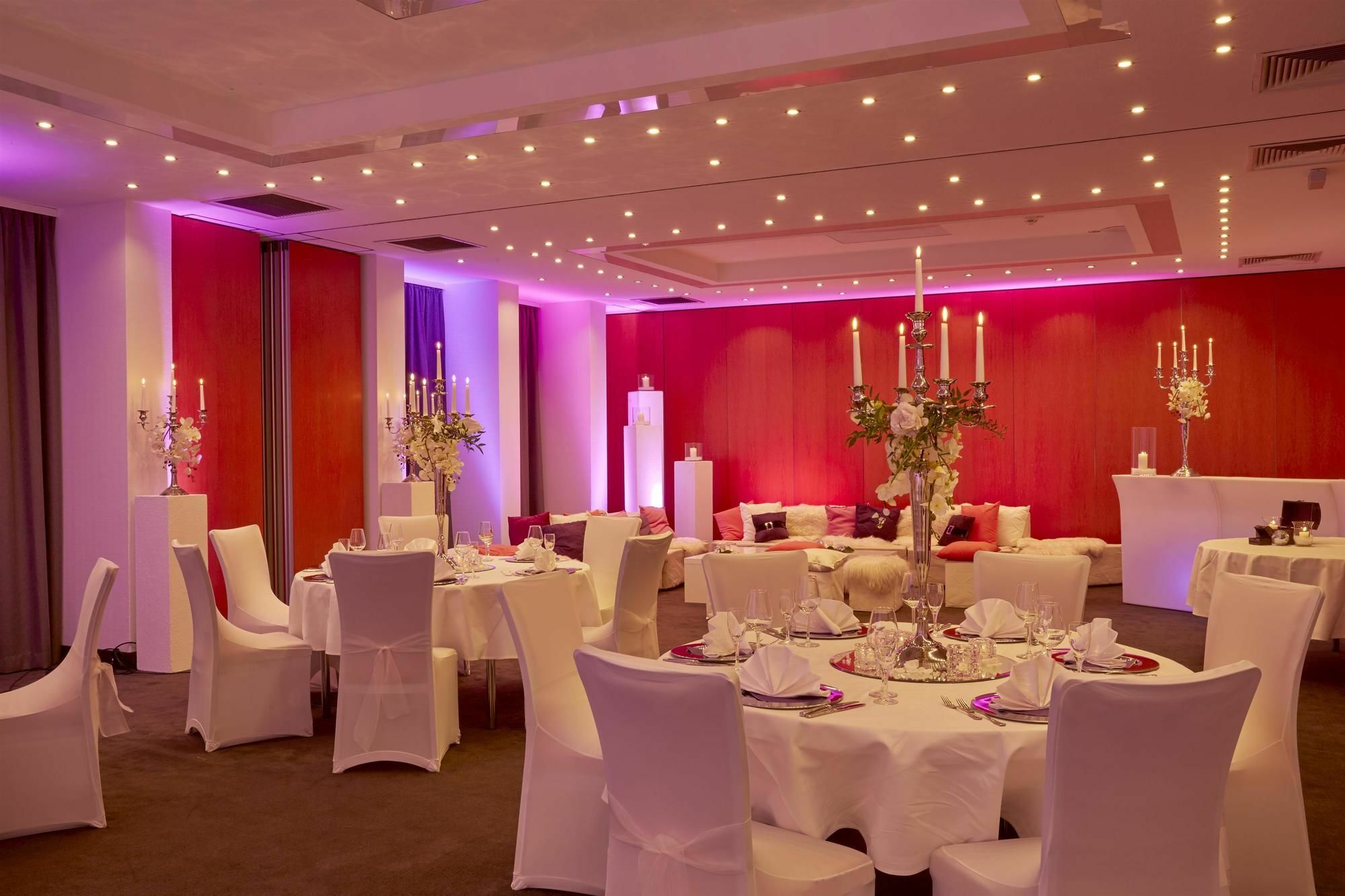 H+ Hotel Nuernberg Ngoại thất bức ảnh