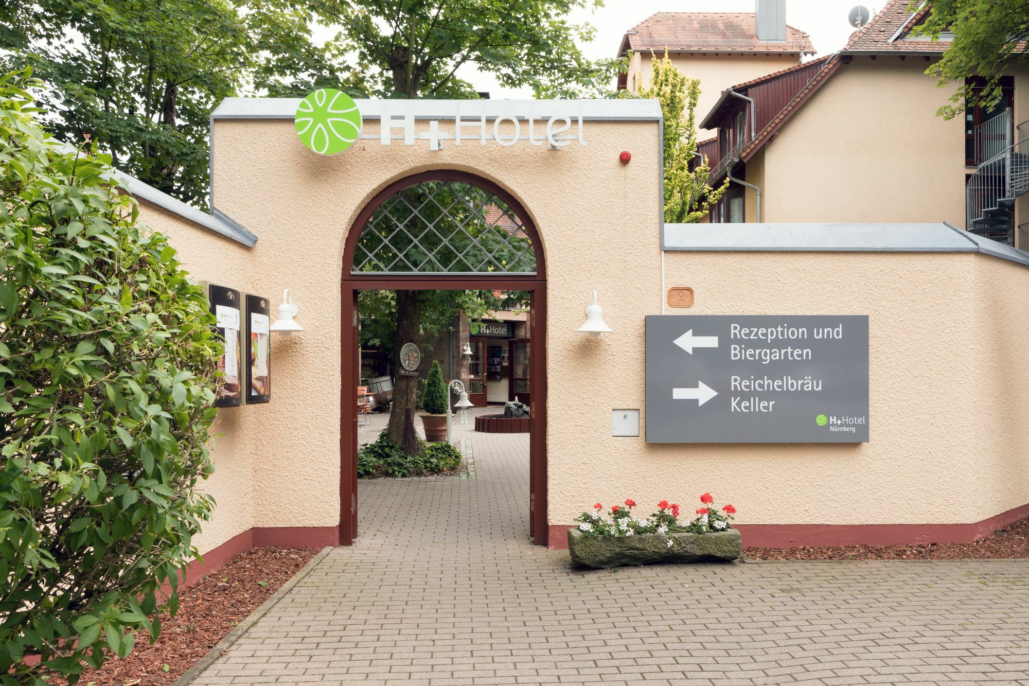 H+ Hotel Nuernberg Ngoại thất bức ảnh